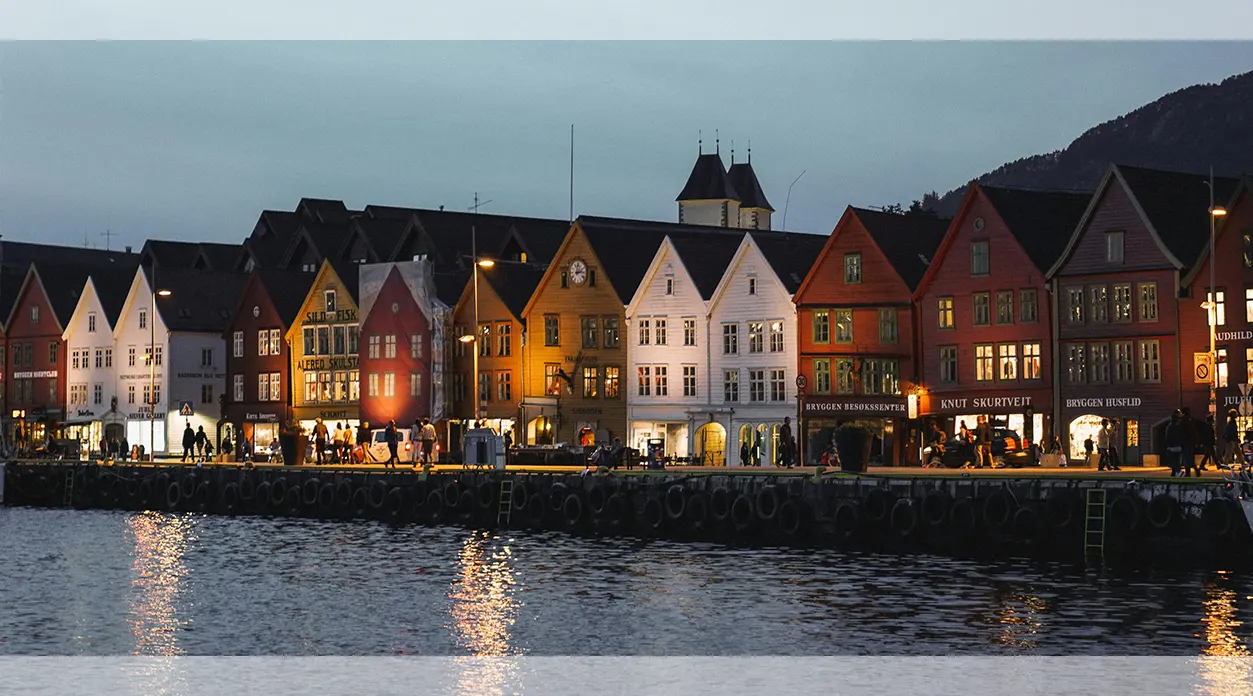 Utsikt over Bryggen i Bergen – optimalisert digital markedsføring og SEO Bergen.