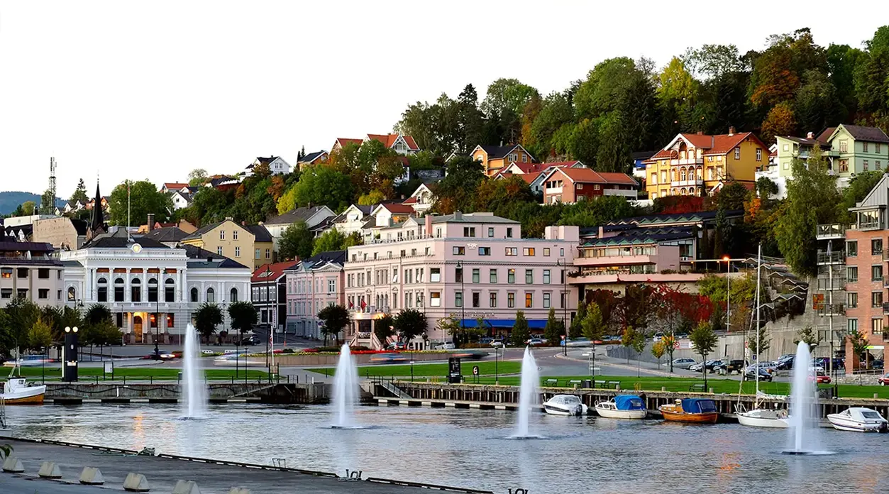 Lokal SEO Skien – Optimalisering av Google Min Bedrift og lokale søk for å tiltrekke flere kunder.